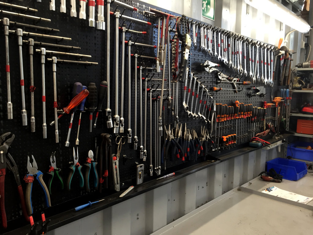 Attrezzi | auto | officina