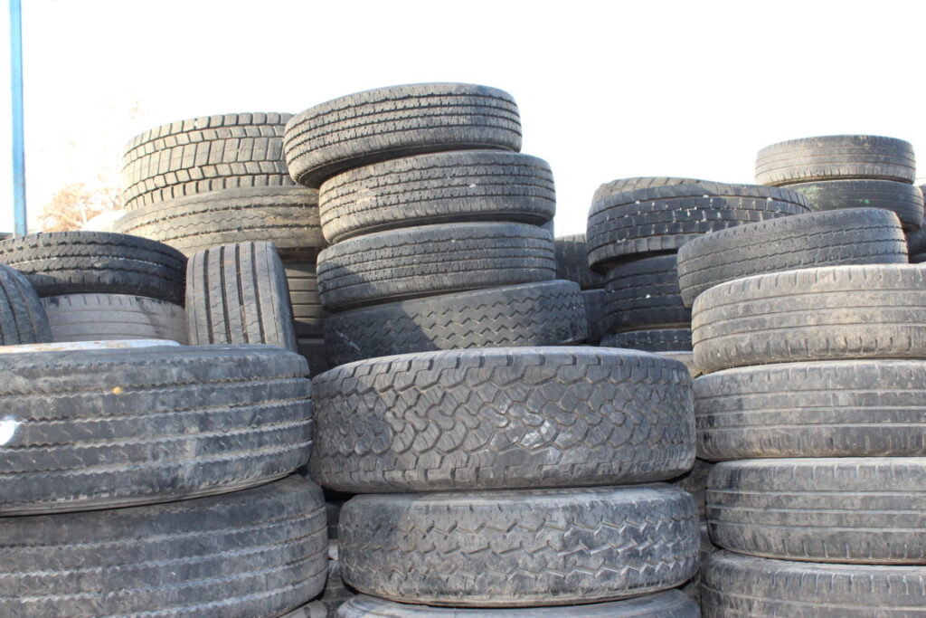 Pneumatici - Pomili Demolizioni Speciali