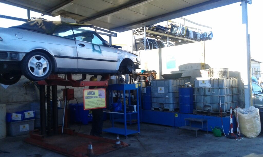 Isola di bonifica | Autodemolizione