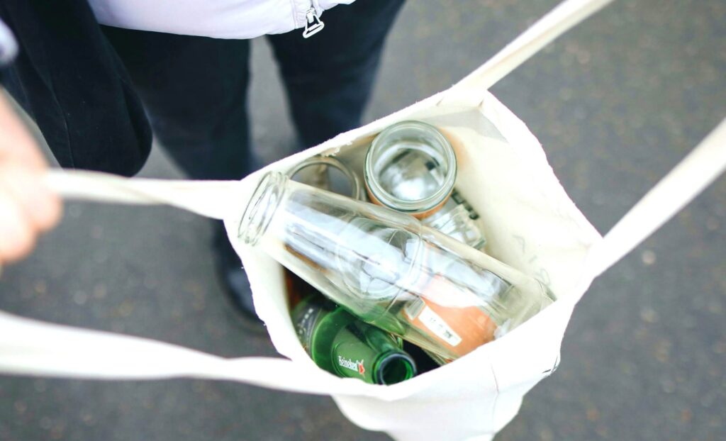 Raccolta del Vetro per riuso o riciclo